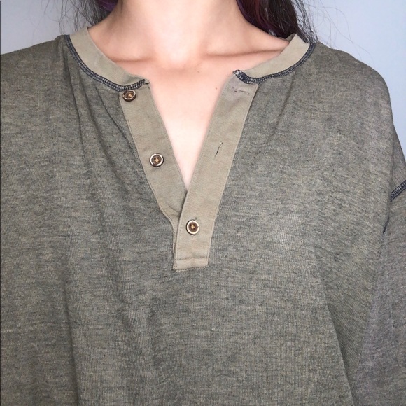 The New Ivy Vintage Classics Greenish Brown Long Sleeve! - Picture 2 of 5